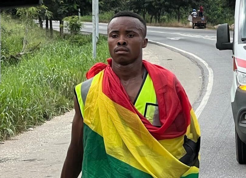 GWR: At Independence Square, Seidu Rafiwu concludes his four-day walkathon from Techiman to Accra.