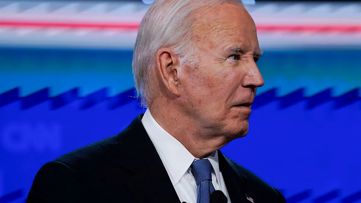 Biden introduces Zelenskiy as 'President Putin' during the NATO conference.