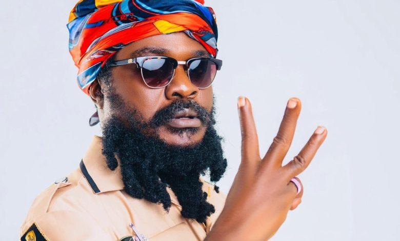 Ras Kuuku refers to working with Daddy Lumba.